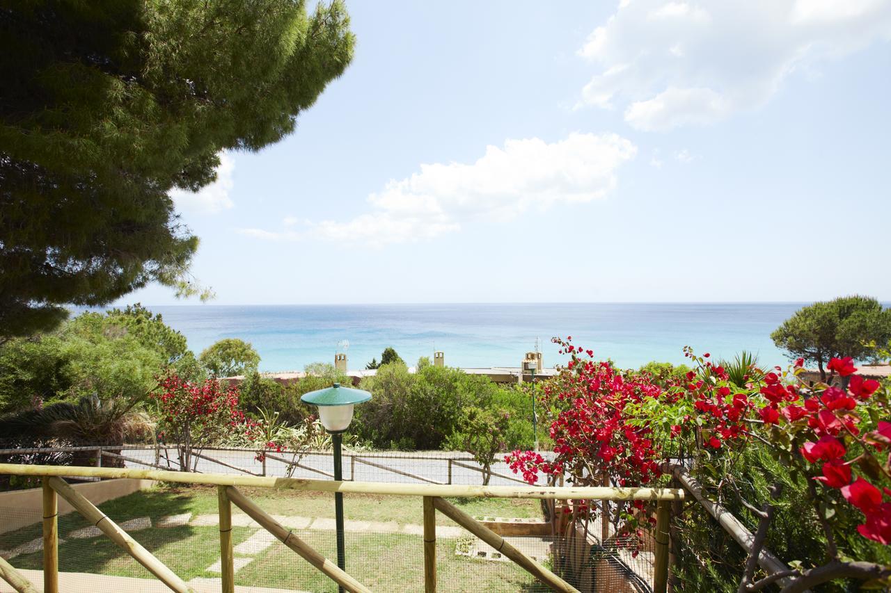 Pinus Village Sea Front Apartment Pula Bagian luar foto